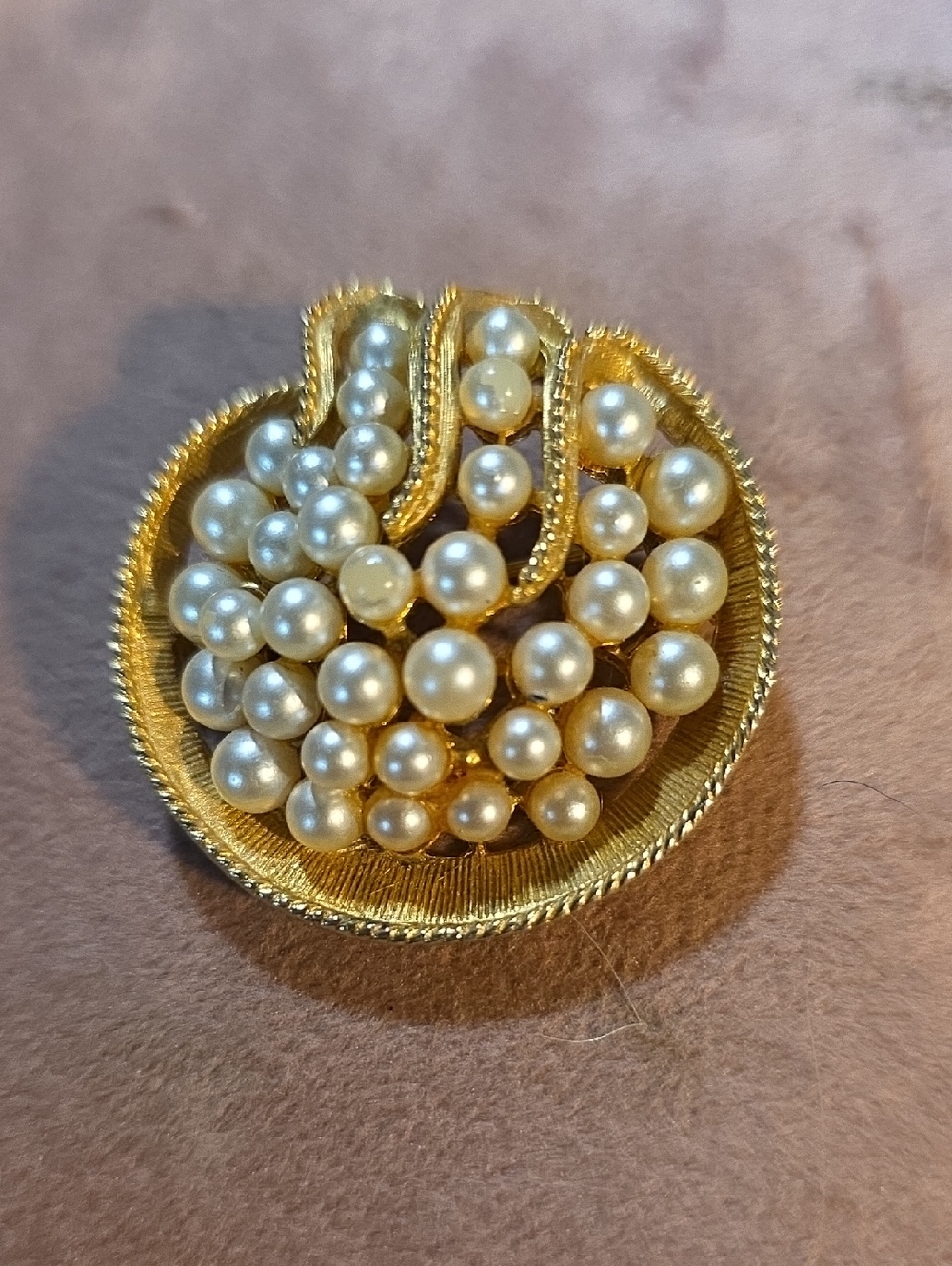 Vintage MCM "ART" (Arthur Pepper) Faux Pearl Cluster Brooch